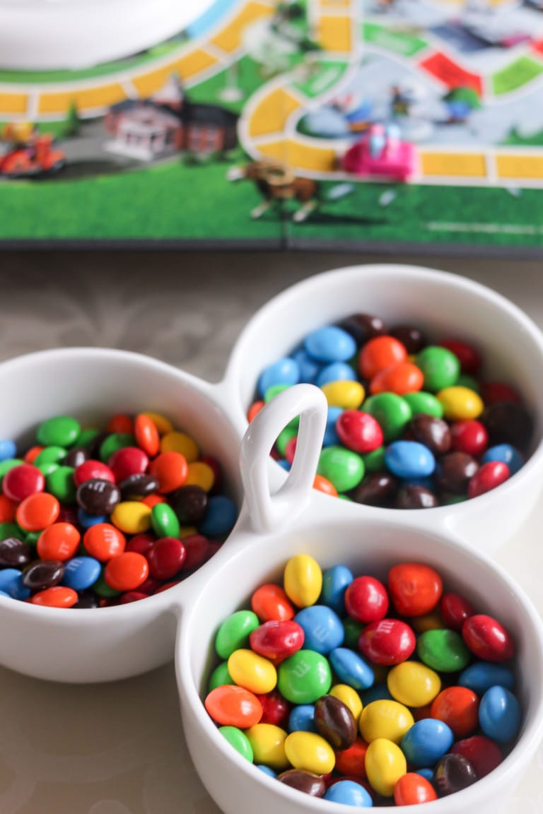 Cheap And Easy DIY Lazy Susan For Board Games