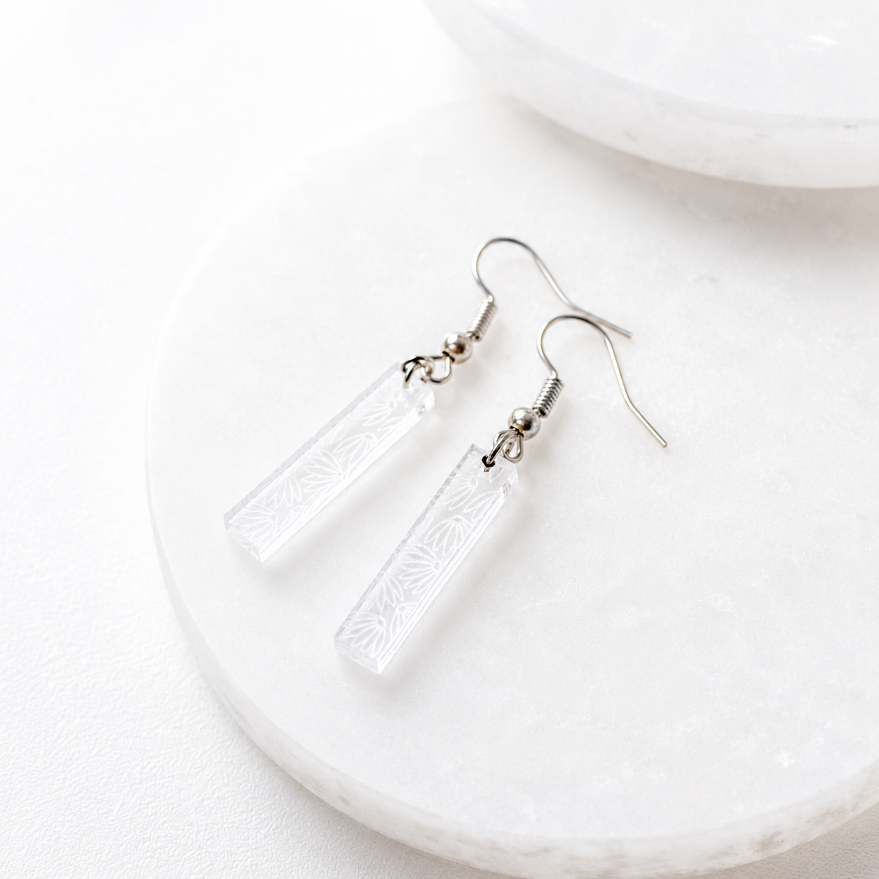 Isla Clear Acrylic Aster Flower Mini Dangle Earrings - Image 3