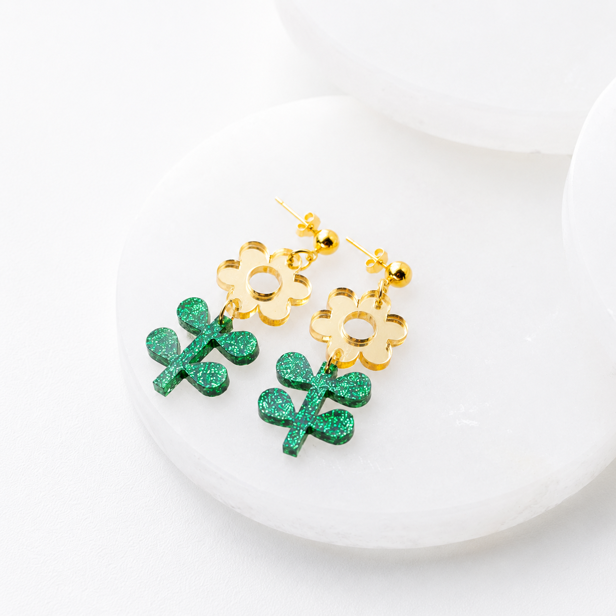 Samantha Acrylic Flower Dangle Earrings - Image 4