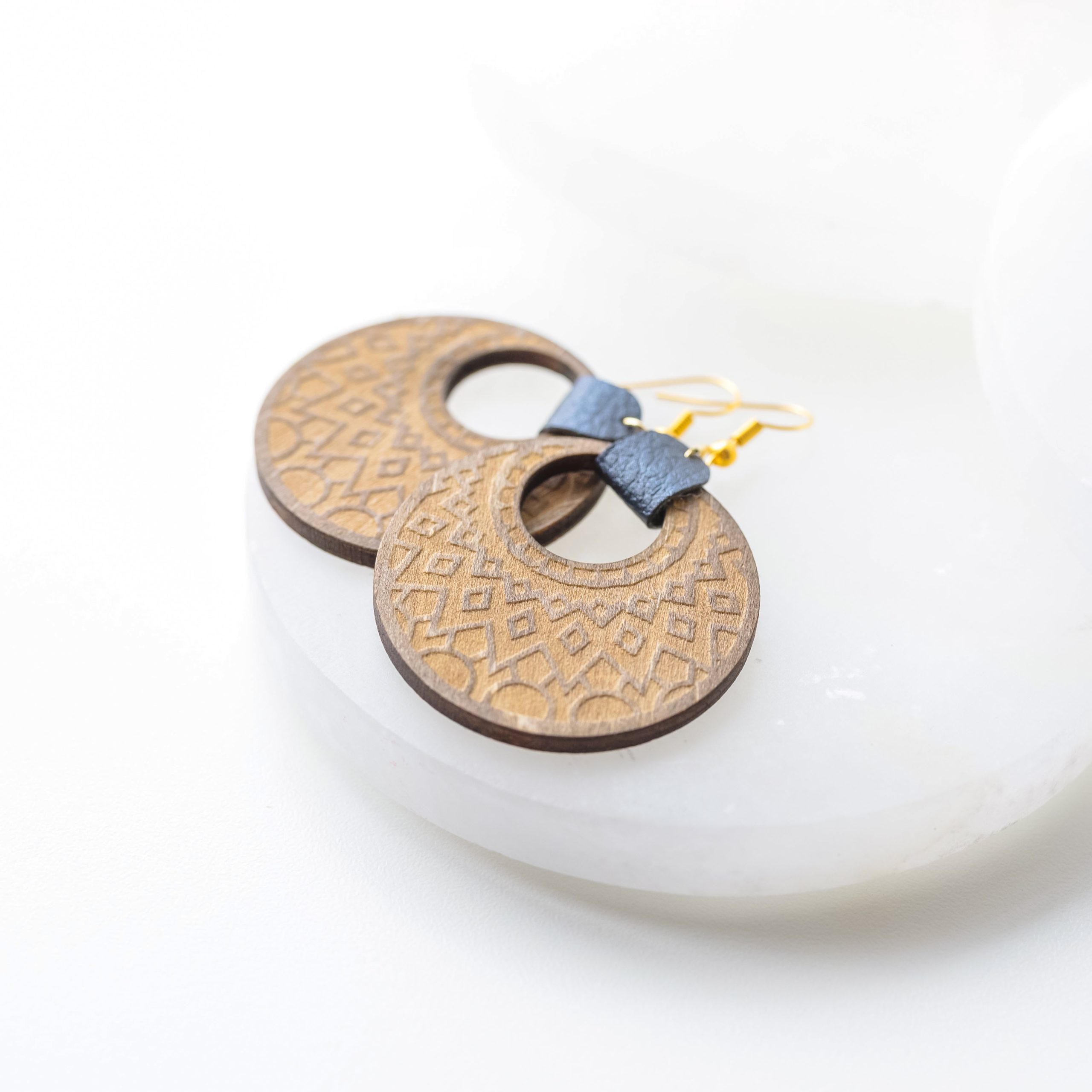 Maren Stained Wood Engraved Earrings with Faux Black Leather - Image 3